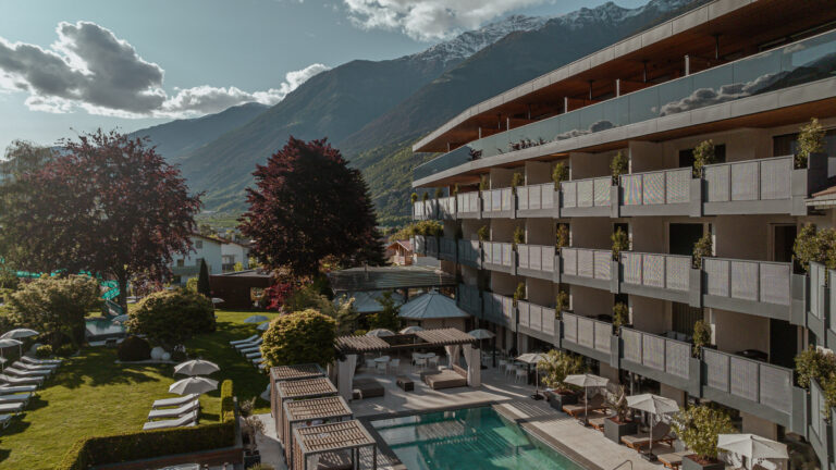 Aussenansicht Hotel Das Paradies