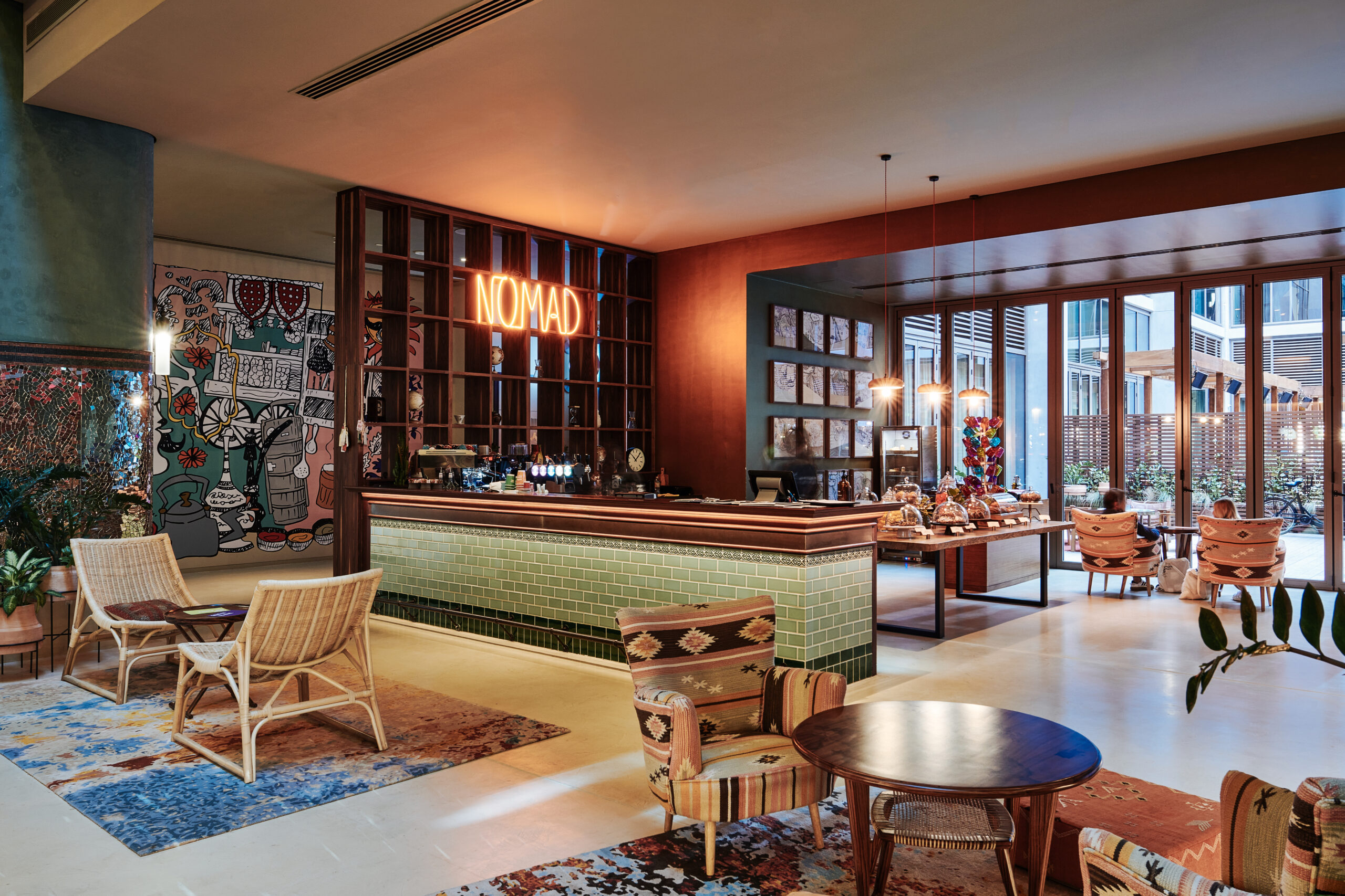 Nomad Bar 25hours Hotel Dubai VAE