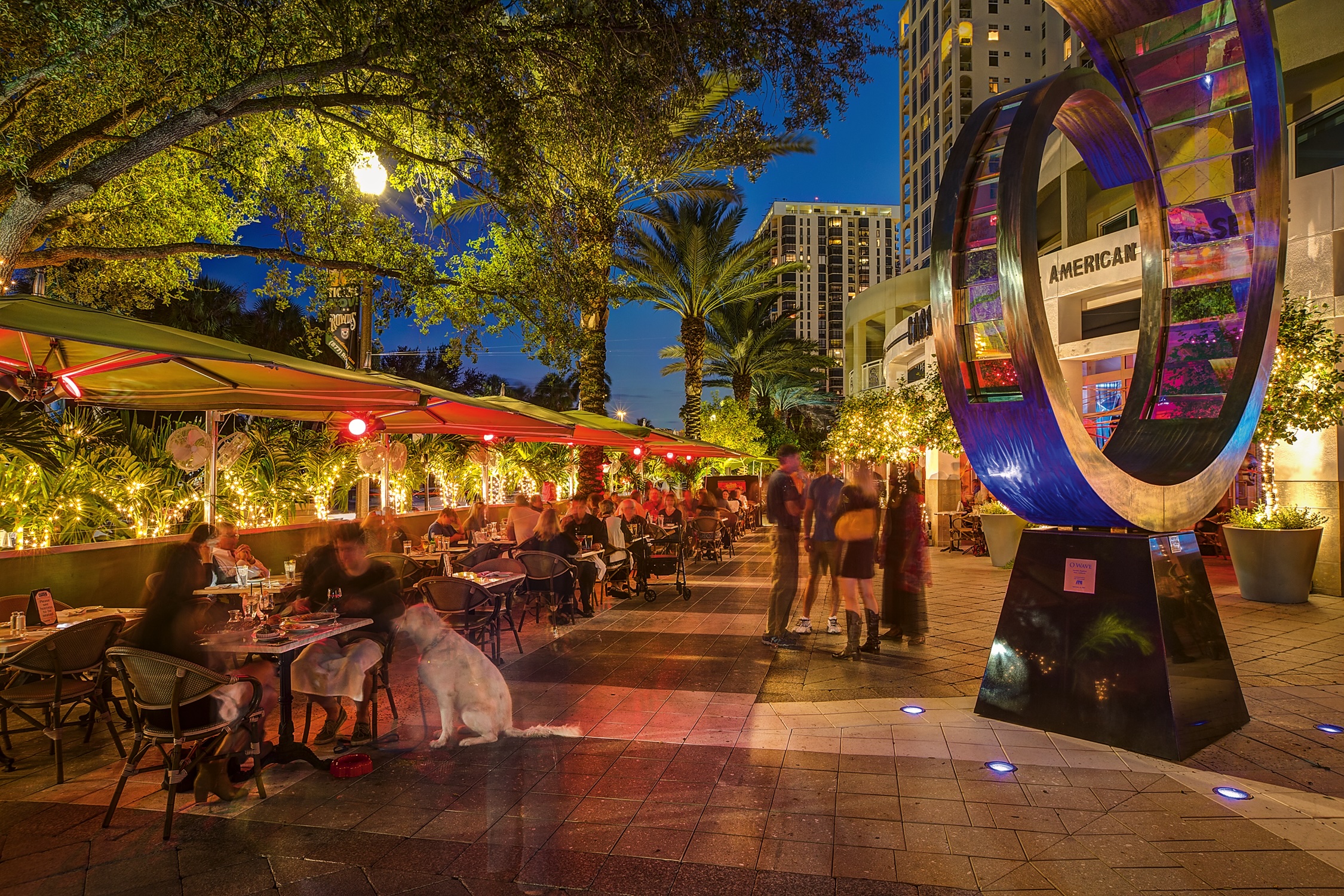 Beach Drive - Parkshore Grille, St. Petersburg, Florida