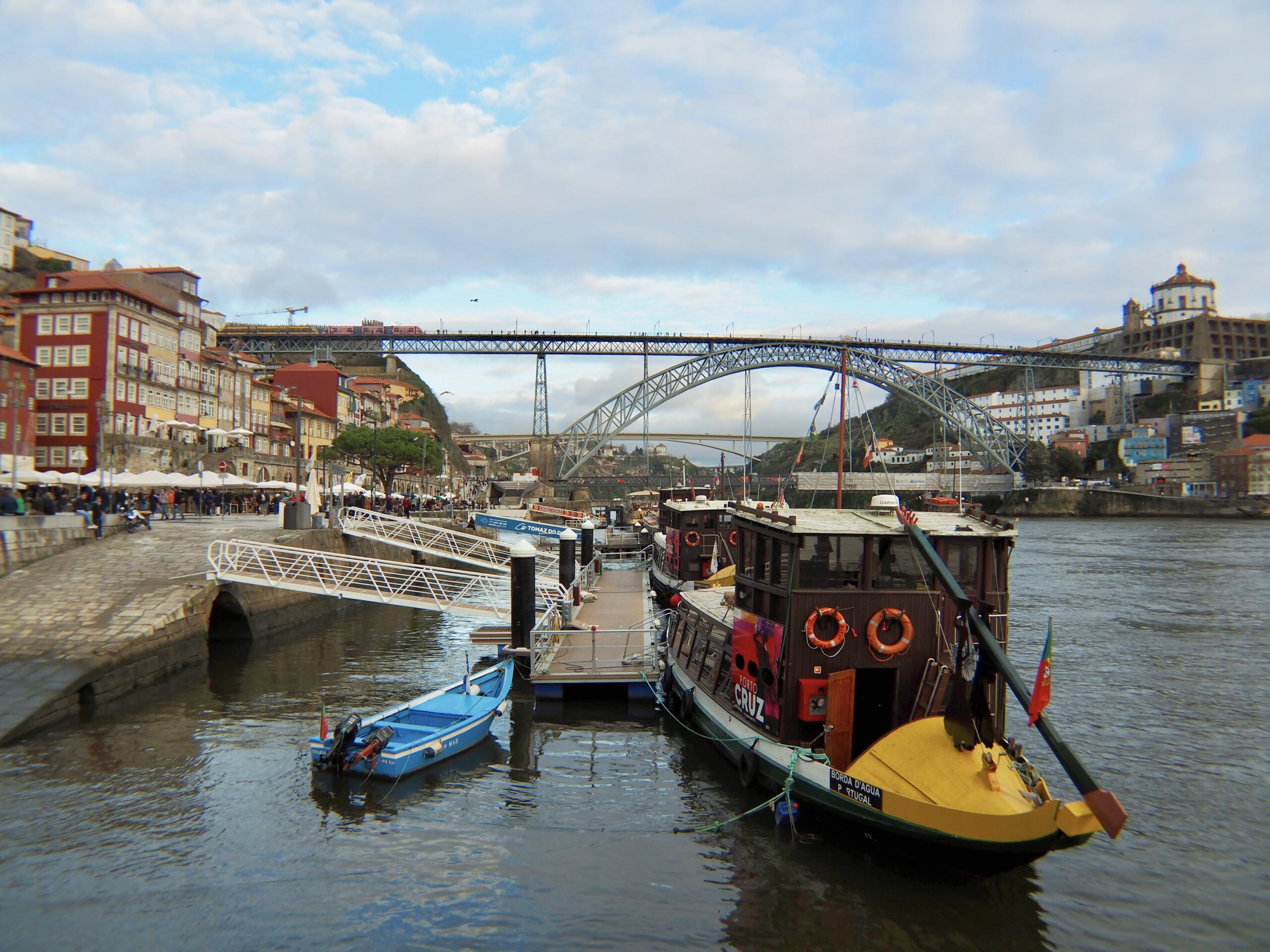 Portugal Porto Praça da Ribeira