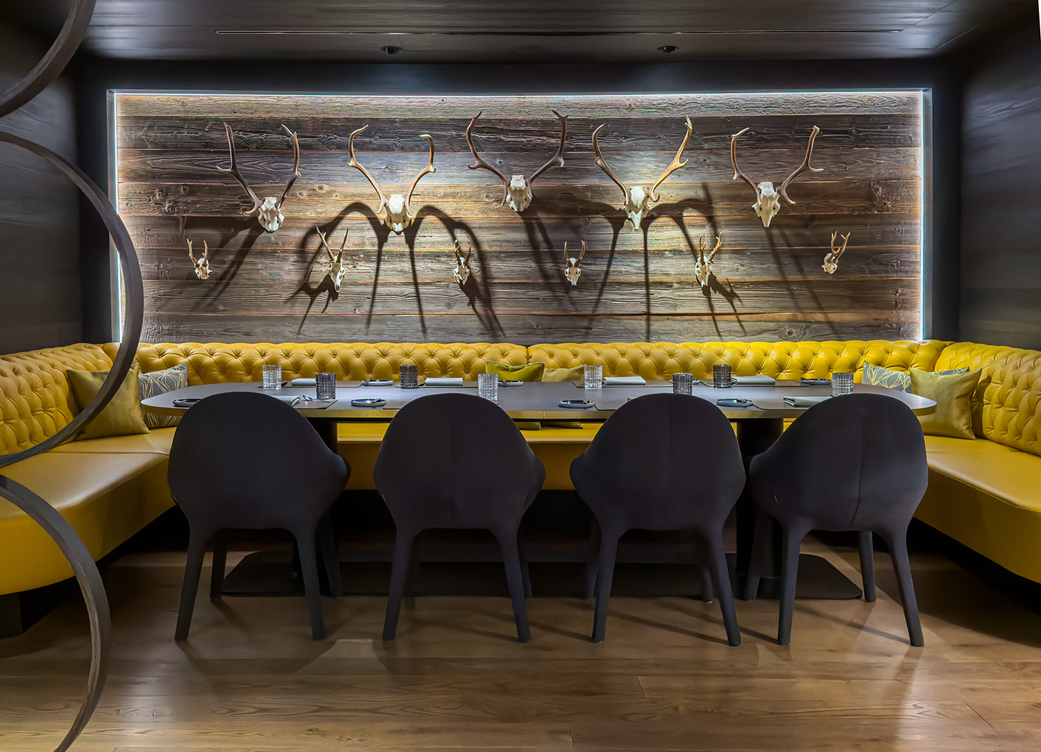 Blick in das Restaurant Beef Club vom Schlosshotel Fiss