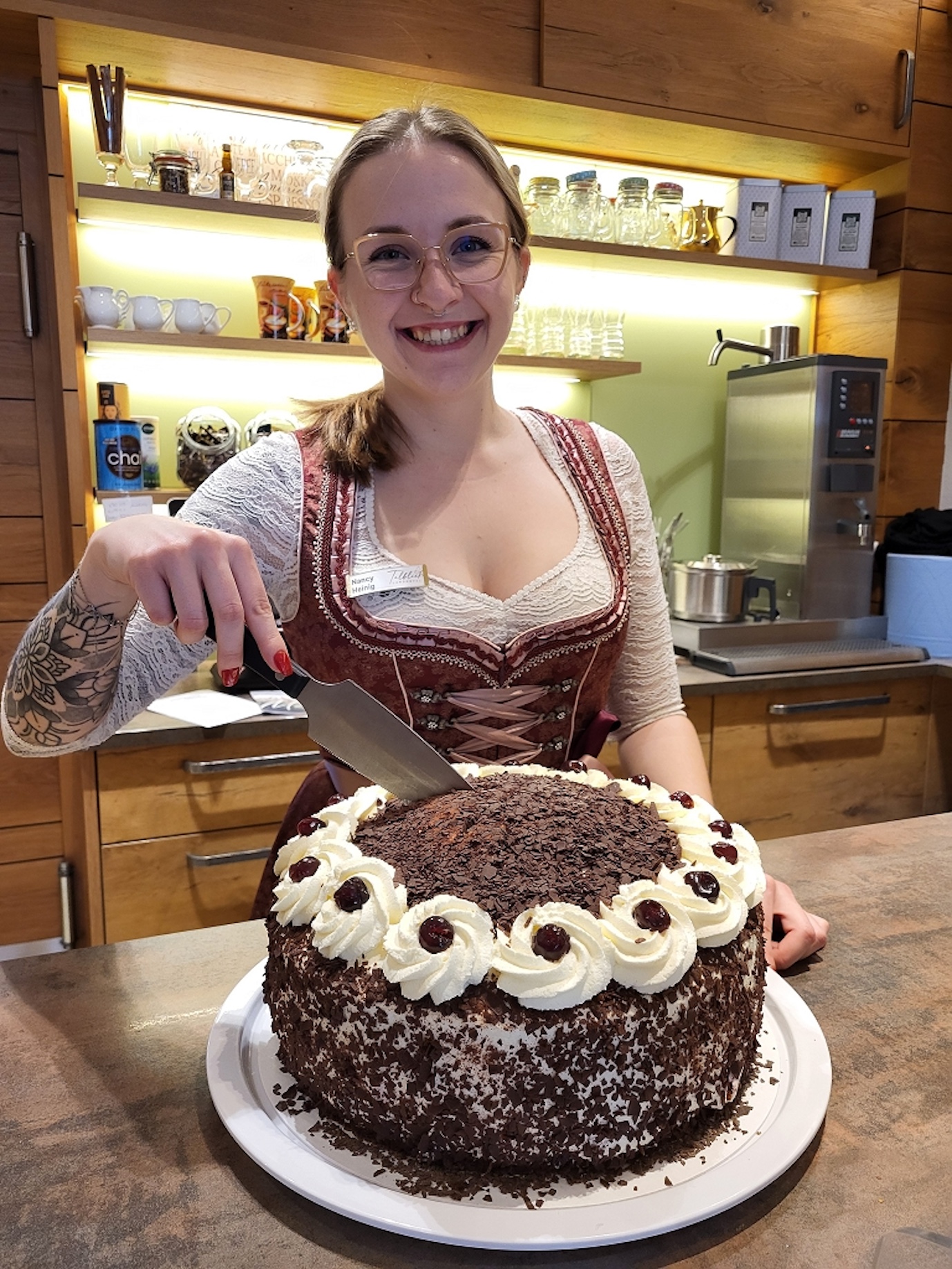 Wandern im Schwarzwald mit Schwarzwälder Kirschtorte