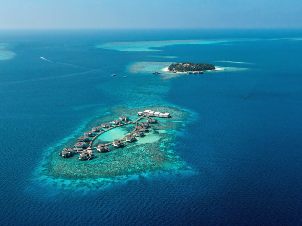 Luftaufnahme der beiden Inseln von The Halcyon Private Isles Maldives